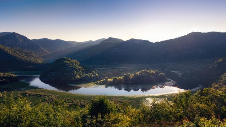 tag_2skadar-lakesonnenaufgangjpg_0.jpg